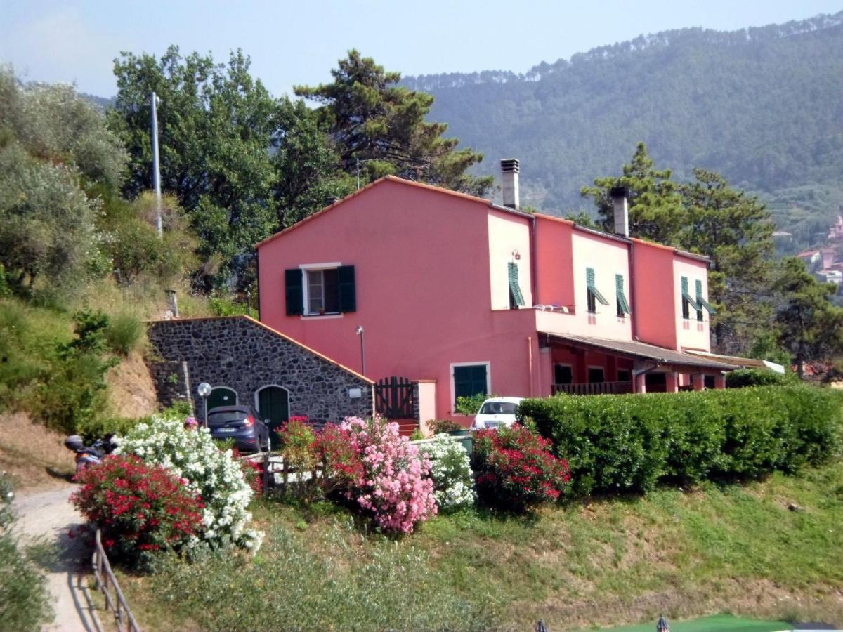 Agriturismo La Quiete Леванто Екстериор снимка